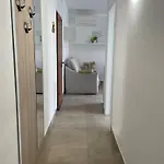 Modern In Location Бібіоне