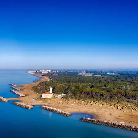 Modern In Location Apartment Bibione
