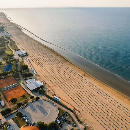 Modern In Location Bibione