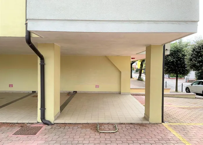 Modern In Location Bibione